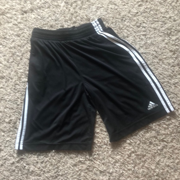 Black and white Adidas shorts - Picture 1 of 2